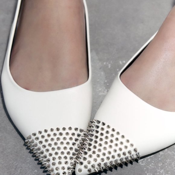 NWOB ZARA STUDDED FLAT LEATHER SLINGBACKS  WHITE - REF. 1501/010 6.5 - Picture 3 of 8